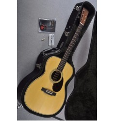 Martin OM28 acoustic guitar 